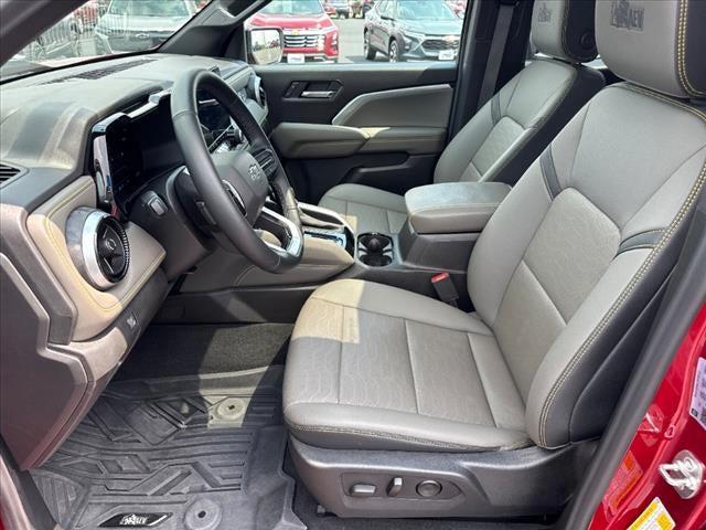 Photo of 2025 Radiant Red Chevrolet Colorado