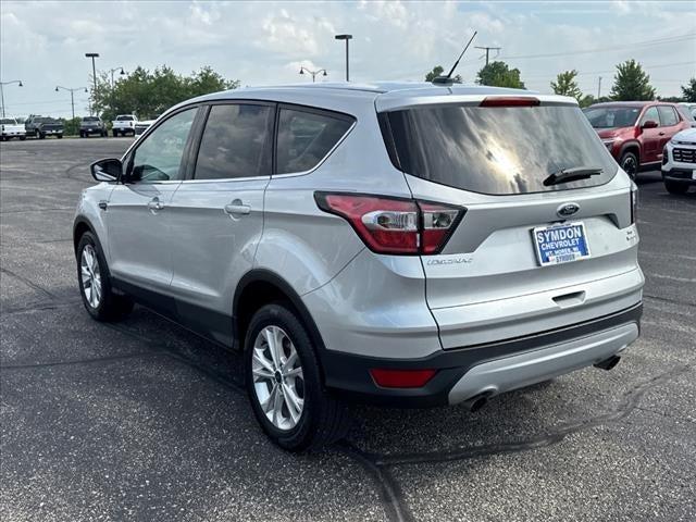 Photo of 2017 Silver Ford Escape
