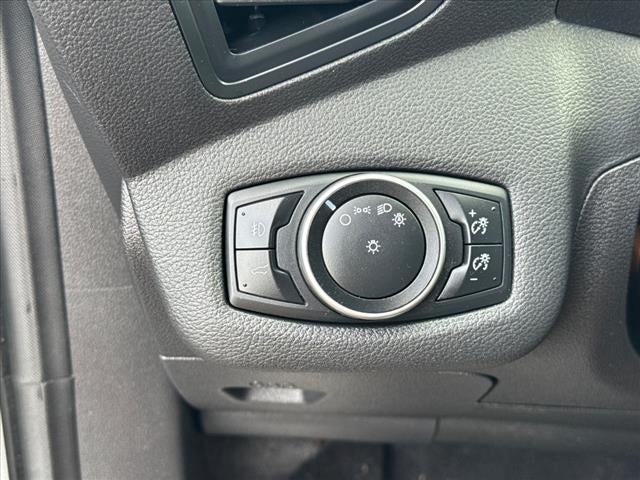 Photo of 2017 Silver Ford Escape