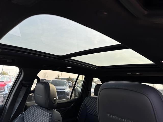 Photo of 2024 Volcanic Red GMC Acadia