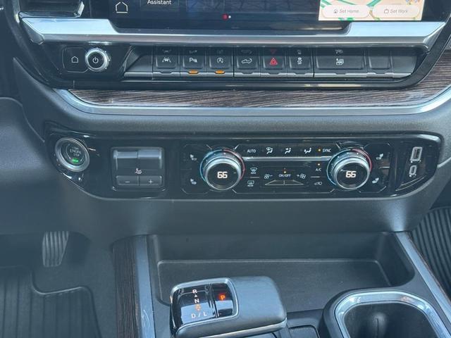 Photo of 2023 Onyx Black GMC Sierra 1500