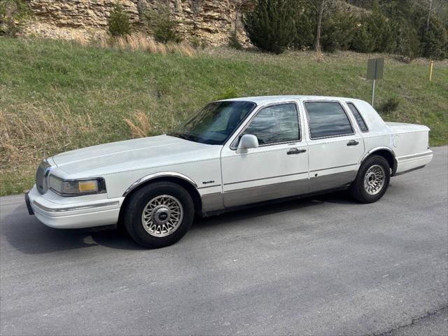 1997 Lincoln Town Car