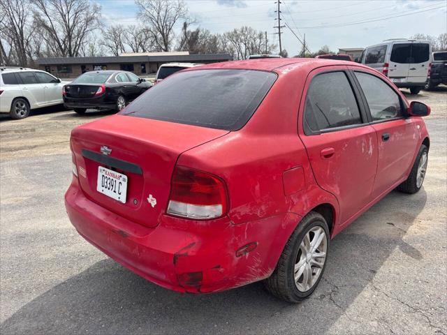 Photo of 2006 Red Chevrolet Aveo
