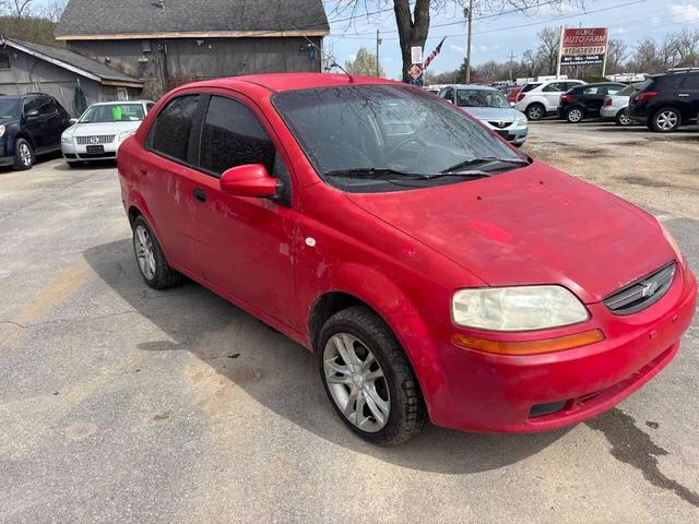 Photo of 2006 Red Chevrolet Aveo