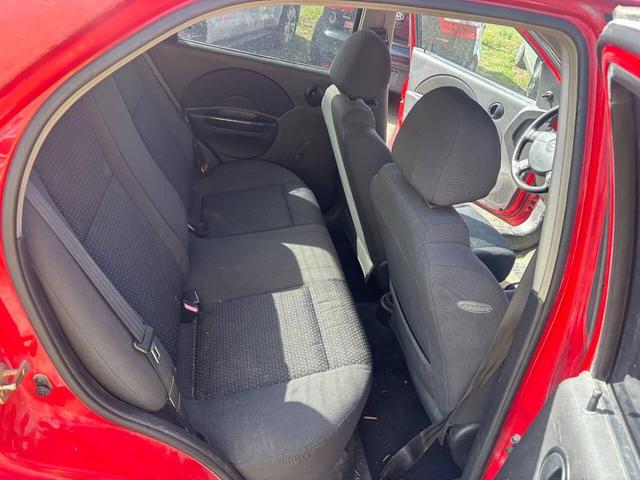 Photo of 2006 Red Chevrolet Aveo