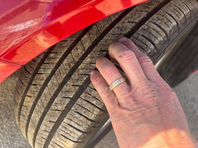 Photo of 2009 Red Chevrolet Cobalt