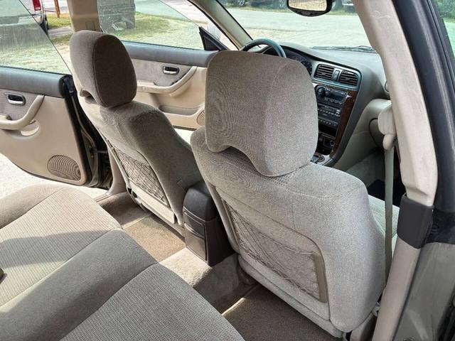 Photo of 2004 Silver Subaru Outback