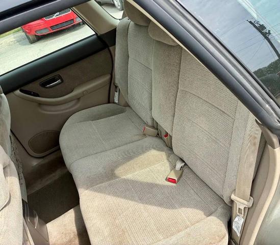 Photo of 2004 Silver Subaru Outback