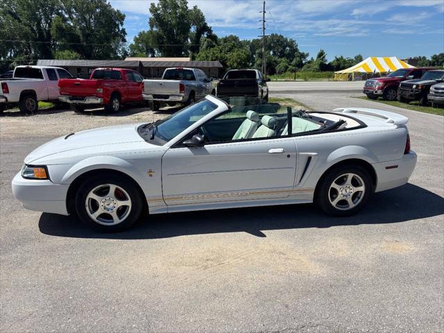 2003 Ford Mustang