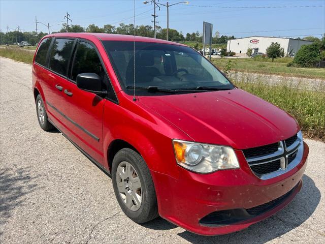 Photo of 2013 Red Dodge Grand Caravan