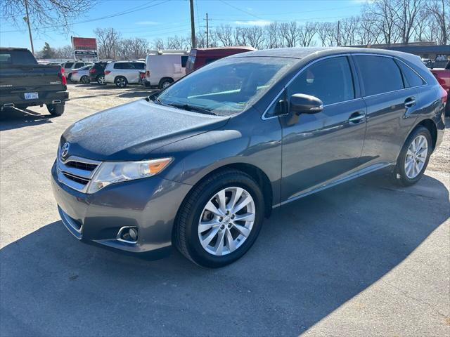 Photo of 2013 Black Toyota Venza