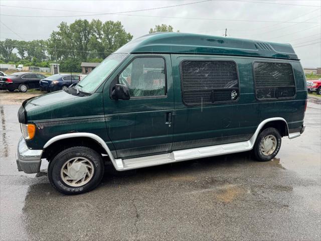 2001 Ford E150