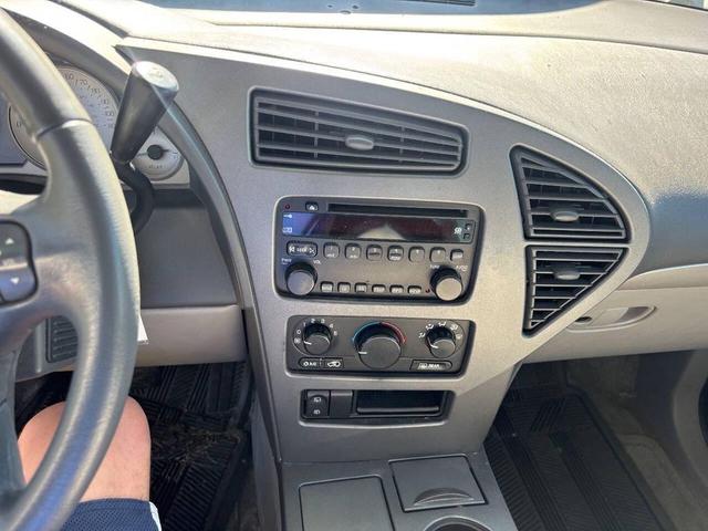 Photo of 2004 Red Buick Rendezvous