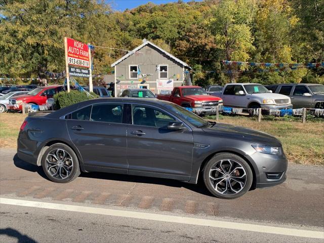 2015 Ford Taurus