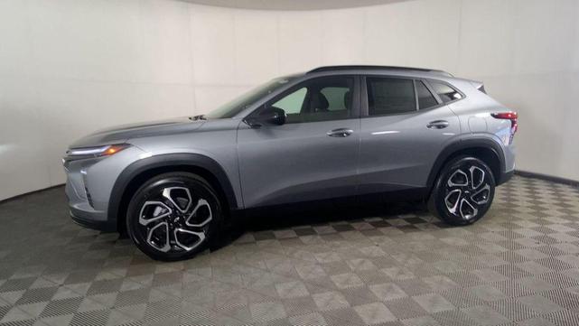 Photo of 2025 Sterling Gray Metallic Chevrolet Trax