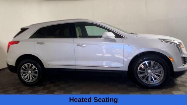 Photo of 2017 Crystal White Tri-Coat Cadillac XT5