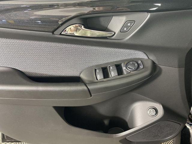 Photo of 2026 Mosaic Black Metallic Chevrolet Trailblazer