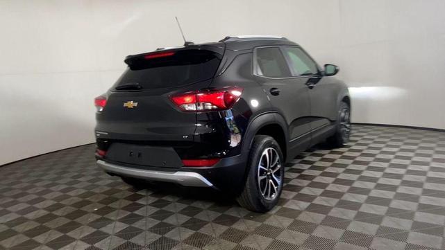 Photo of 2026 Mosaic Black Metallic Chevrolet Trailblazer