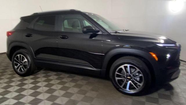 Photo of 2026 Mosaic Black Metallic Chevrolet Trailblazer