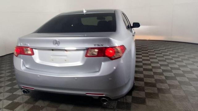 Photo of 2013 Silver Acura TSX