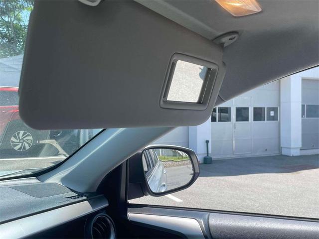 Photo of 2016 Silver Toyota RAV4 Hybrid