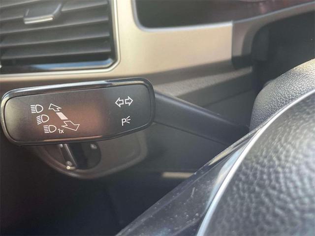 Photo of 2019 Deep Black Pearl Effect Volkswagen Atlas