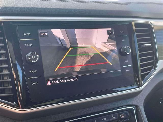 Photo of 2019 Deep Black Pearl Effect Volkswagen Atlas