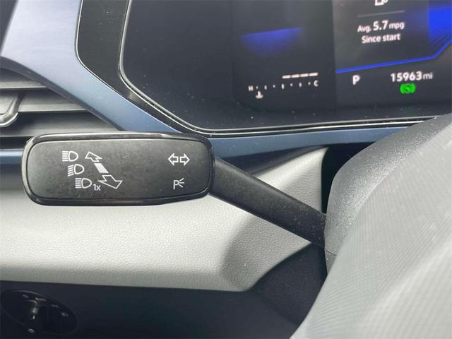 Photo of 2022 Cornflower Blue Volkswagen Taos