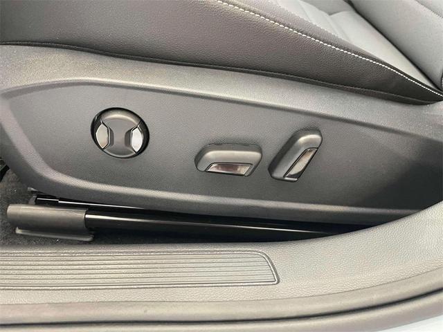 Photo of 2025 Alpine Grey Volkswagen Jetta