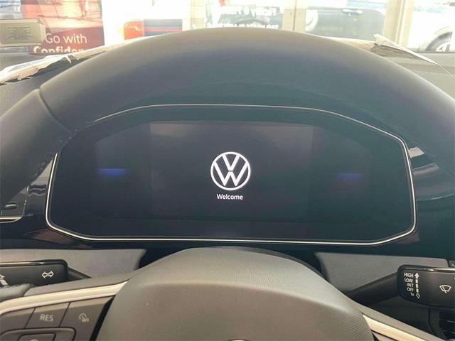 Photo of 2025 Alpine Grey Volkswagen Jetta