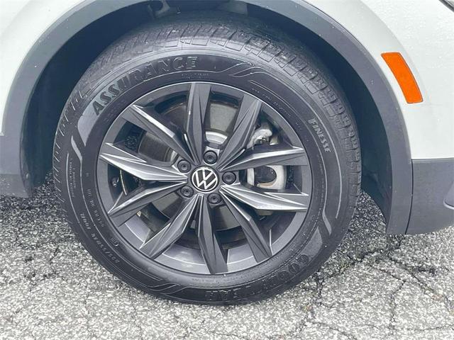 Photo of 2022 Pure White Volkswagen Tiguan