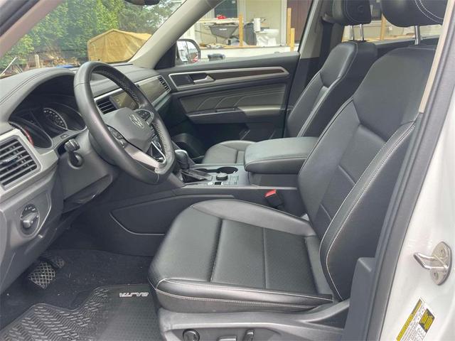 Photo of 2021 Pure White Volkswagen Atlas