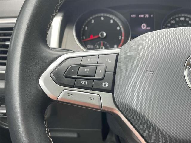 Photo of 2021 Pure White Volkswagen Atlas