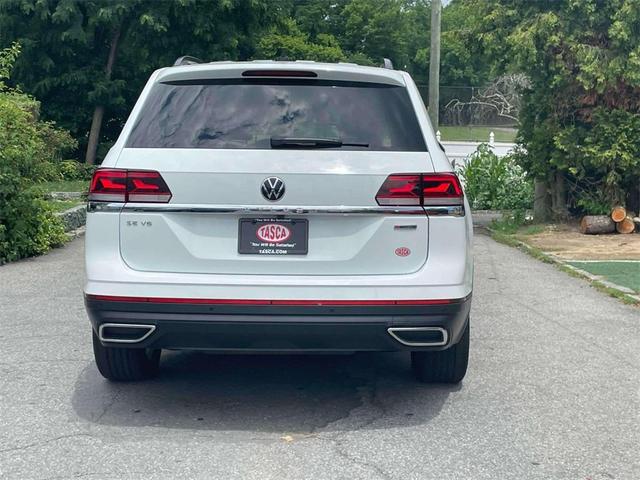 Photo of 2021 Pure White Volkswagen Atlas