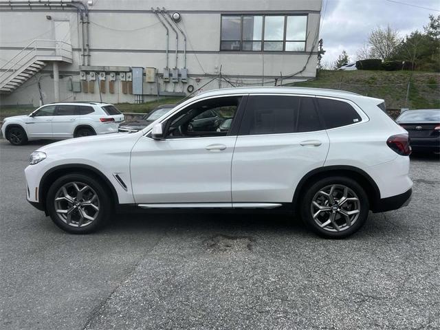 Photo of 2022 Alpine White BMW X3