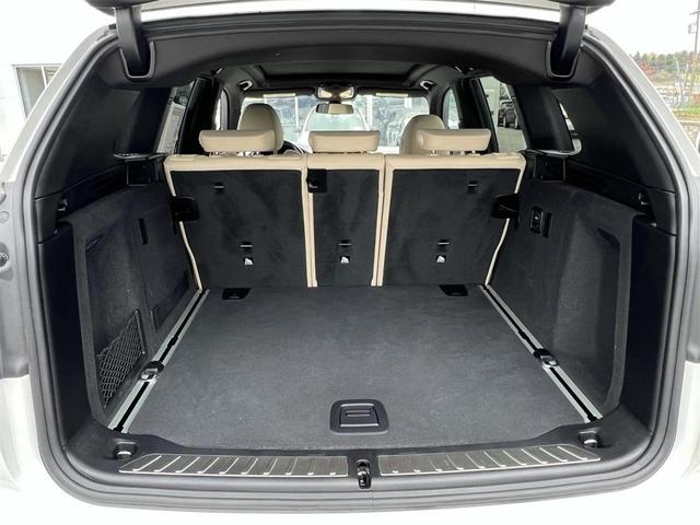 Photo of 2022 Alpine White BMW X3