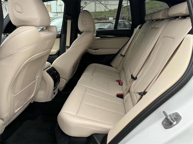 Photo of 2022 Alpine White BMW X3
