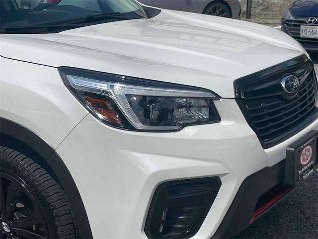Photo of 2021 Crystal White Pearl Subaru Forester