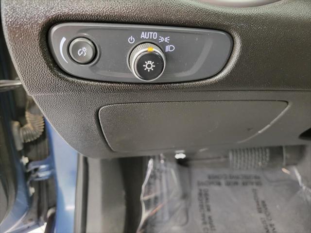 Photo of 2024 Lakeshore Blue Metallic Chevrolet Malibu