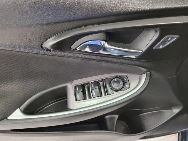 Photo of 2024 Lakeshore Blue Metallic Chevrolet Malibu