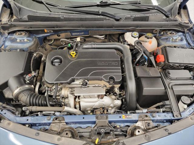Photo of 2024 Lakeshore Blue Metallic Chevrolet Malibu
