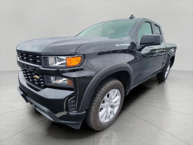 Photo of 2020 Black Chevrolet Silverado 1500