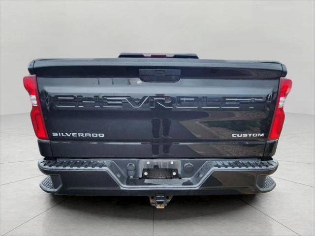 Photo of 2020 Black Chevrolet Silverado 1500