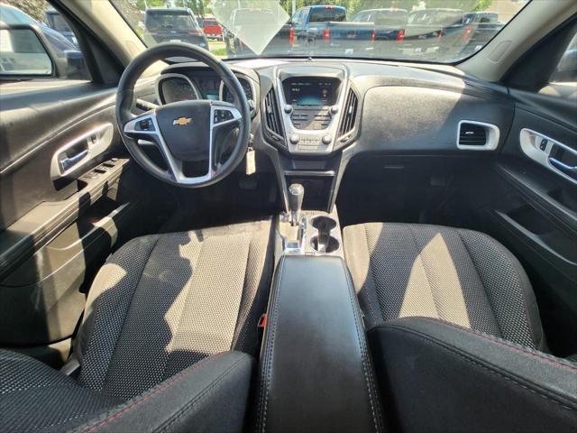 Photo of 2017 Blue Velvet Metallic Chevrolet Equinox