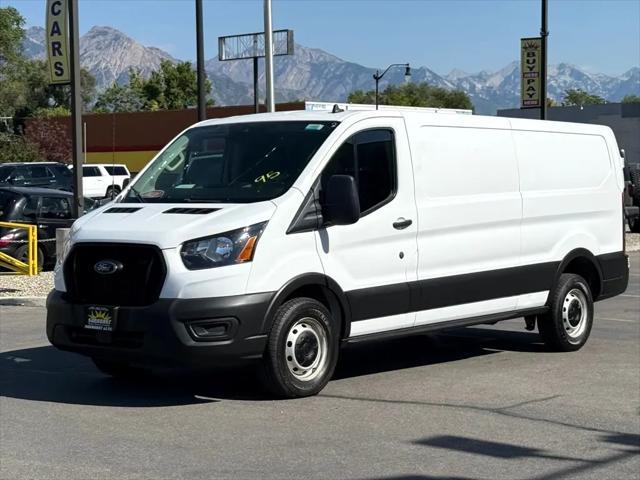 Photo of 2021 WHITE Ford Transit-150