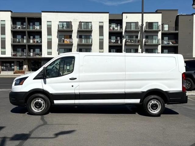 Photo of 2021 WHITE Ford Transit-150