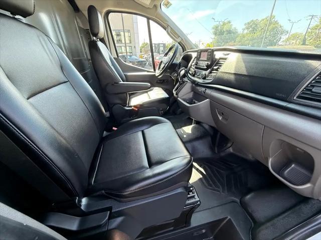 Photo of 2021 WHITE Ford Transit-150