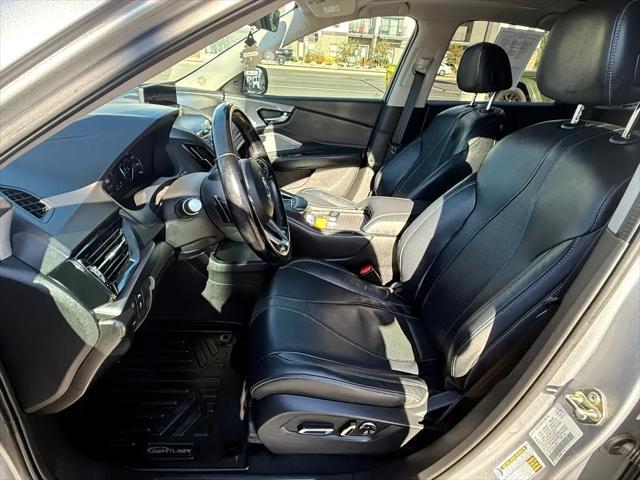 Photo of 2020 SILVER Acura RDX