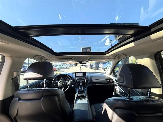Photo of 2020 SILVER Acura RDX