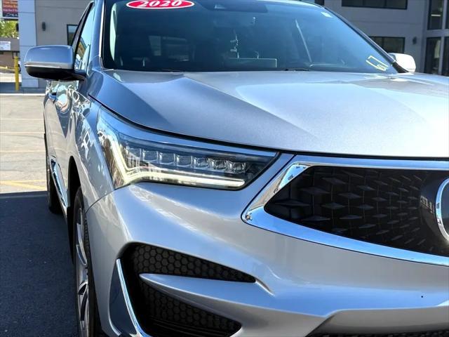 Photo of 2020 SILVER Acura RDX